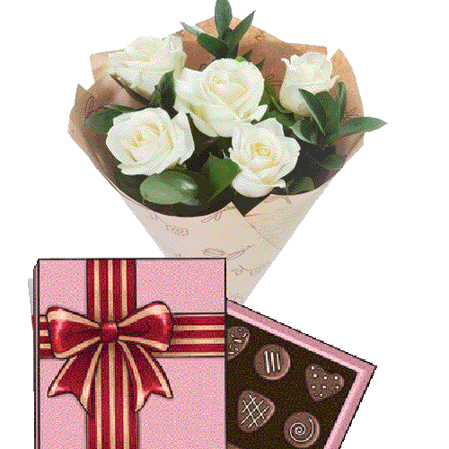Фото товара 5 белых роз с конфетами в Черкассах