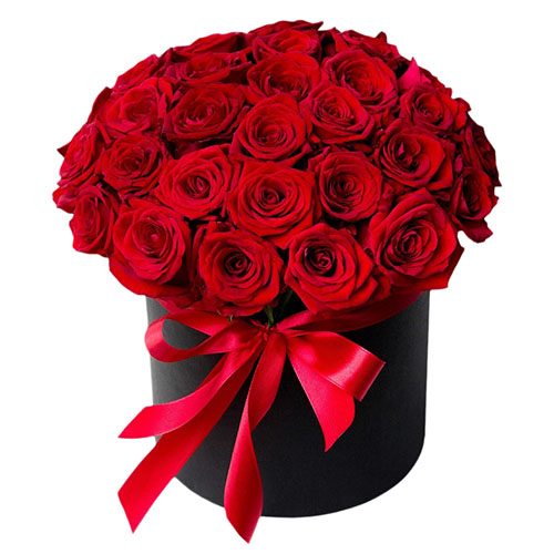Фото товара 33 розы в шляпной коробке в Черкассах