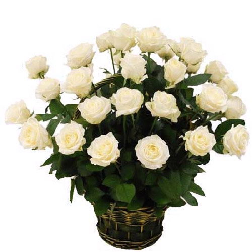 Фото товара 35 білих троянд в кошику в Черкассах