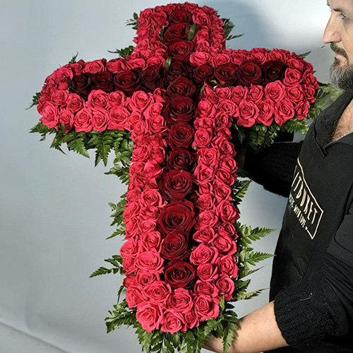 Фото товара Икебана "Алый крест" в Черкассах